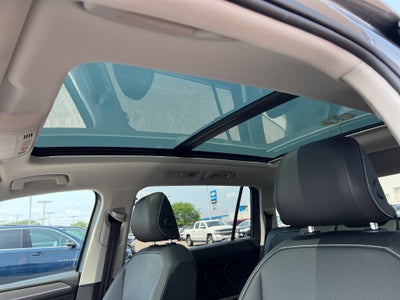 2022 Volkswagen Tiguan Base