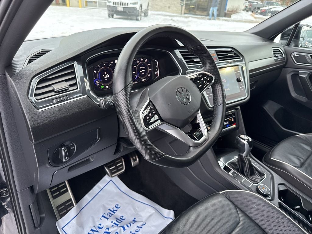 2022 Volkswagen Tiguan 2.0T SEL R-Line