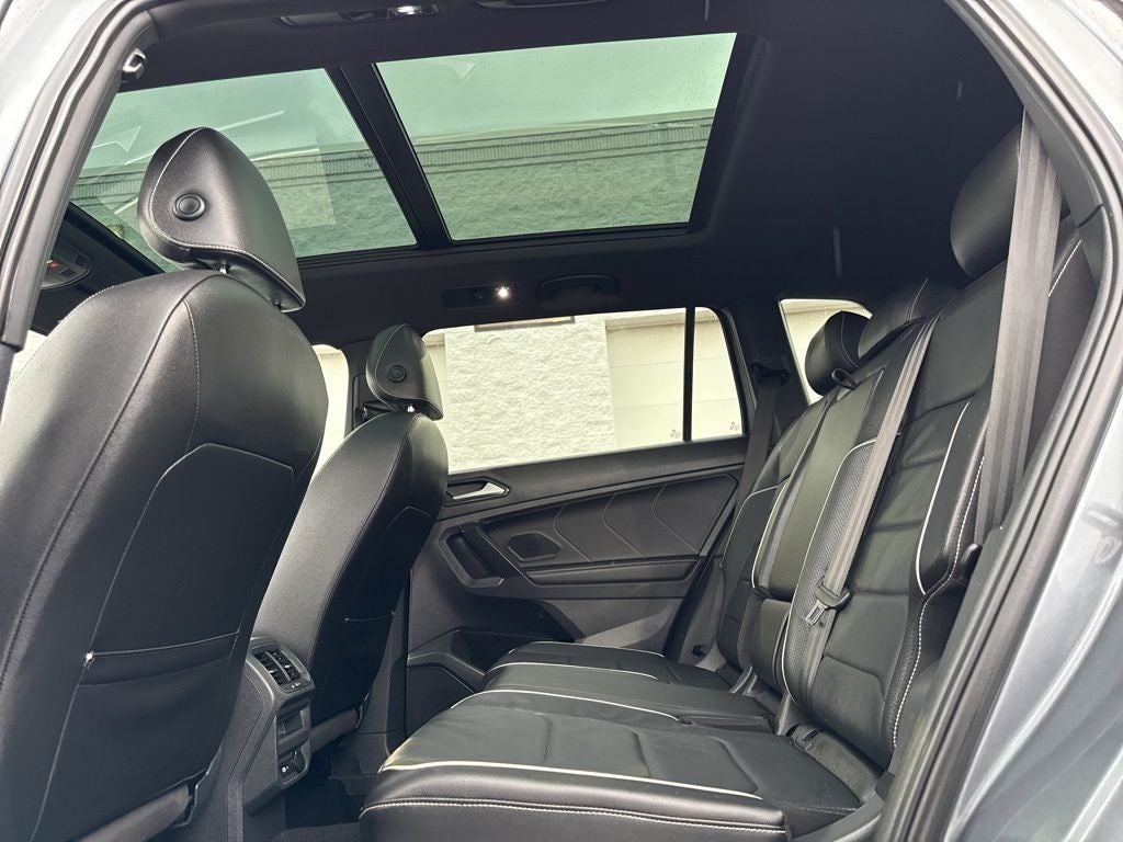 2022 Volkswagen Tiguan 2.0T SEL R-Line