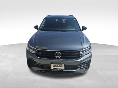 2022 Volkswagen Tiguan SE R-Line Black
