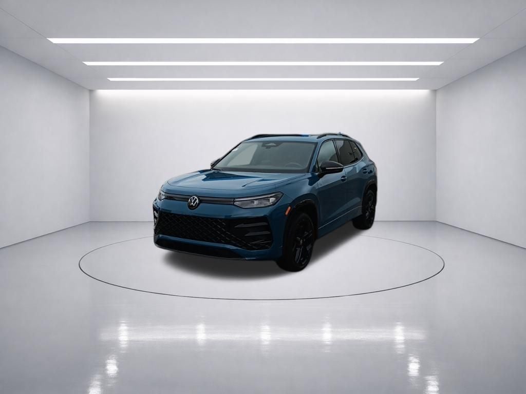 2025 Volkswagen Tiguan 2.0T SE R-Line Black