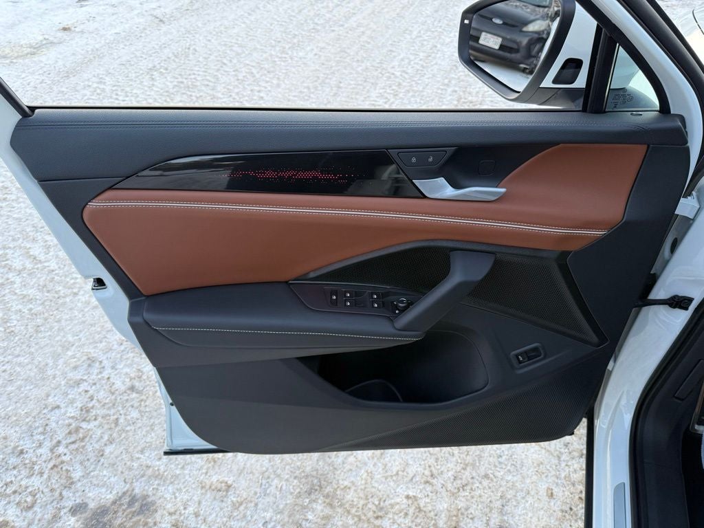 2025 Volkswagen Tiguan 2.0T SEL R-Line