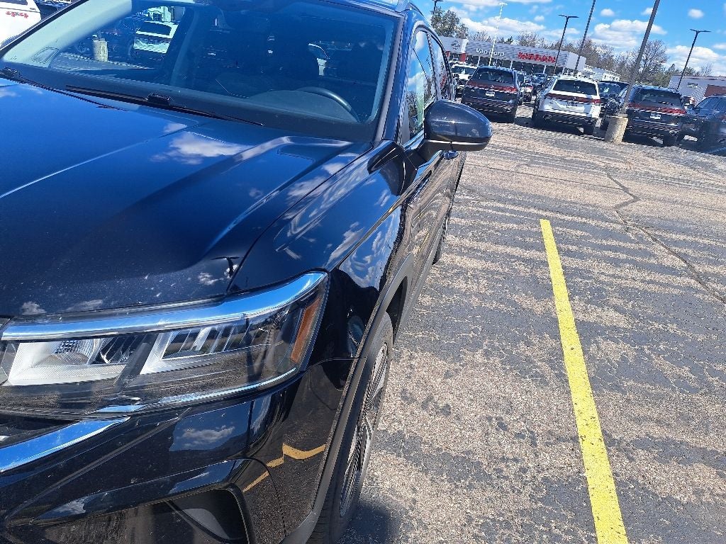 2024 Volkswagen Taos 1.5T SE