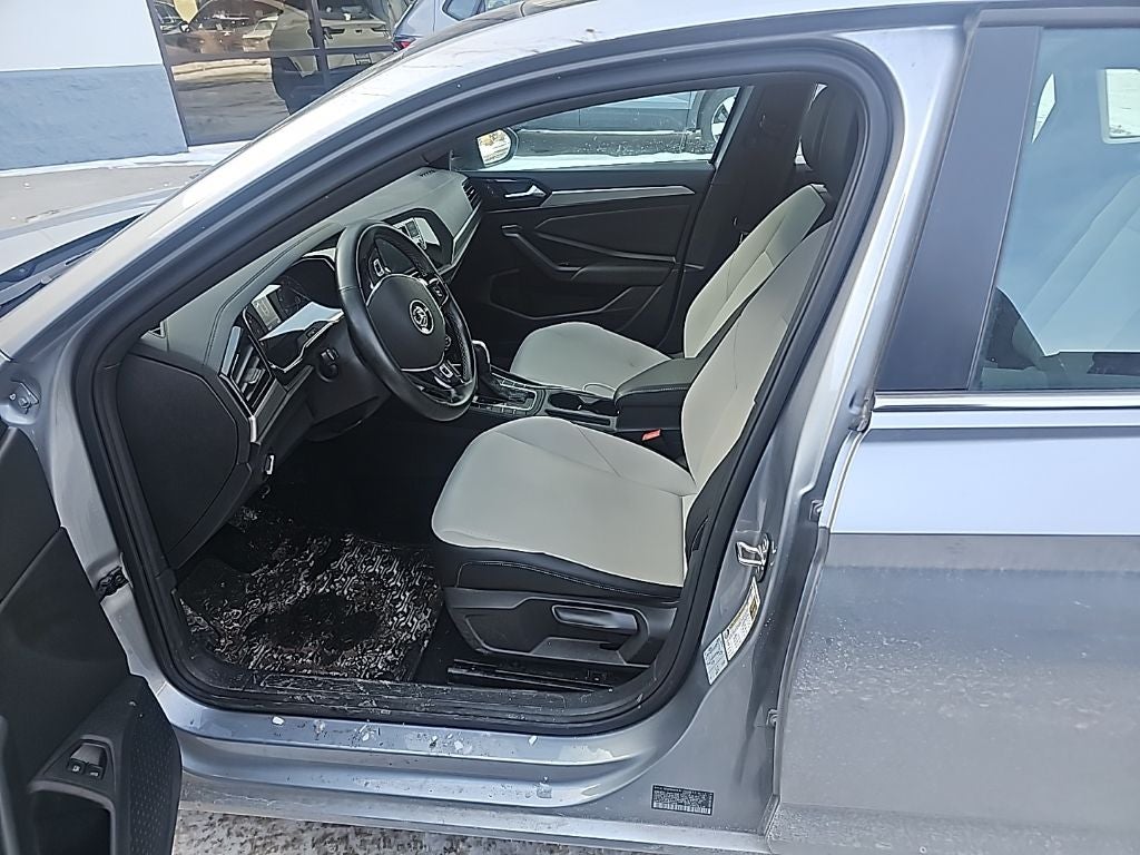 2021 Volkswagen Jetta R-Line