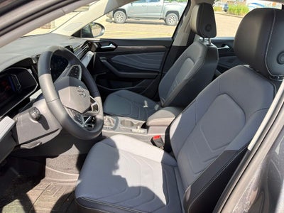 2025 Volkswagen Jetta SEL