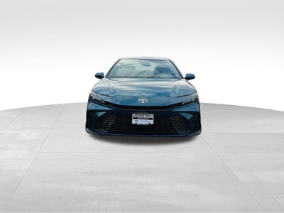 2025 Toyota Camry SE HYBRID