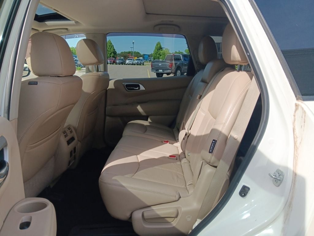 2018 Nissan Pathfinder Platinum