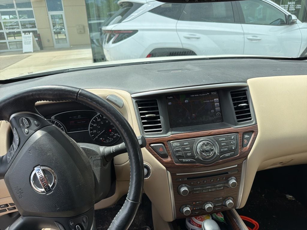 2018 Nissan Pathfinder Platinum