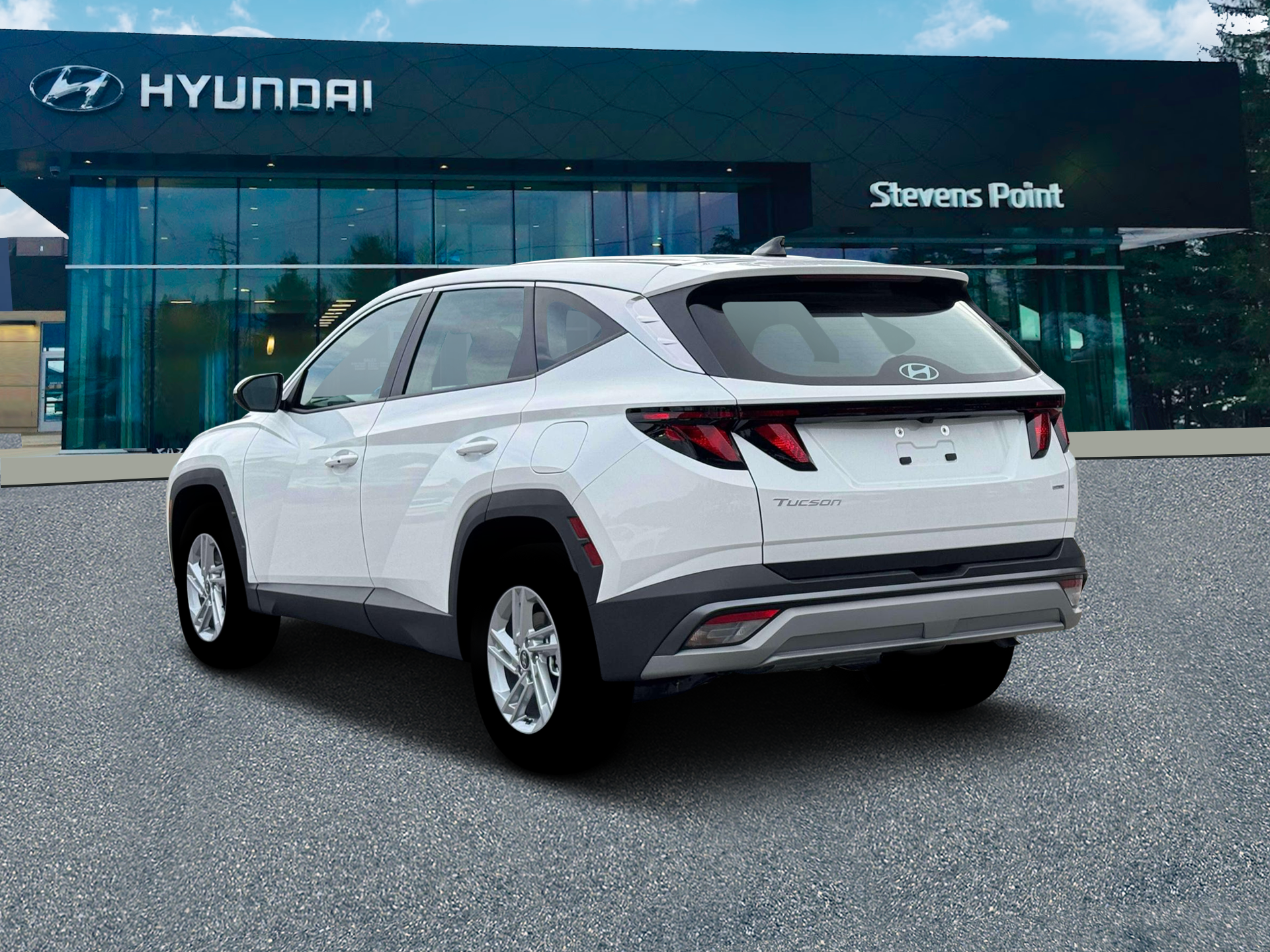 2026 Hyundai TUCSON SE