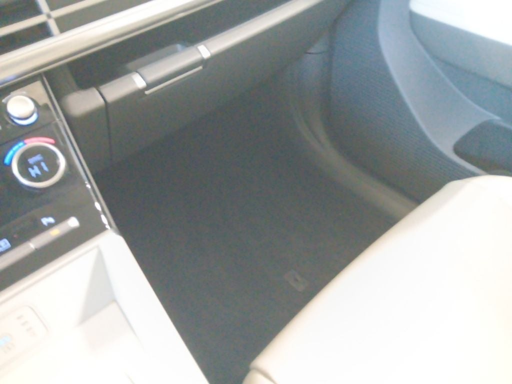 2024 Hyundai SANTA FE HYBRID SEL