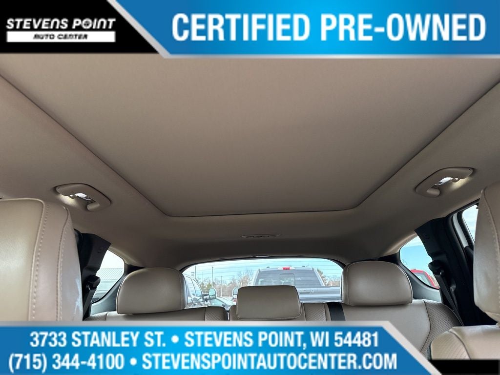 2023 Hyundai SANTA FE HYBRID SEL Premium