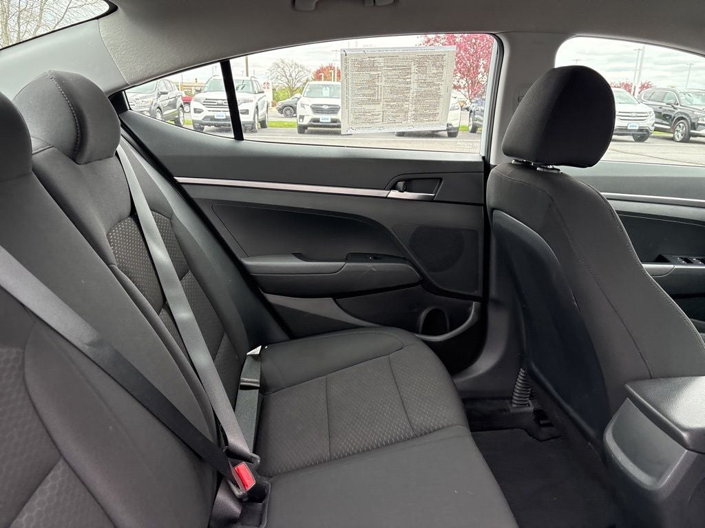 2020 Hyundai ELANTRA SE