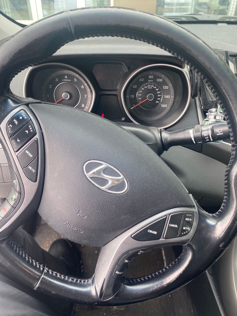 2015 Hyundai ELANTRA Limited