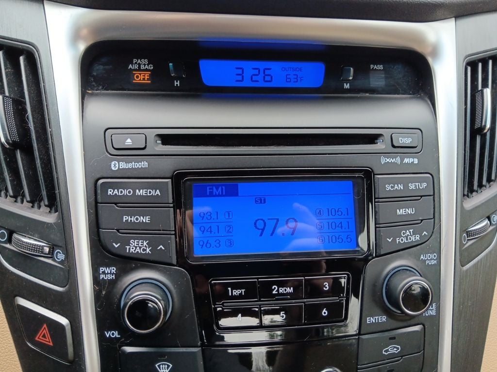 2013 Hyundai SONATA GLS