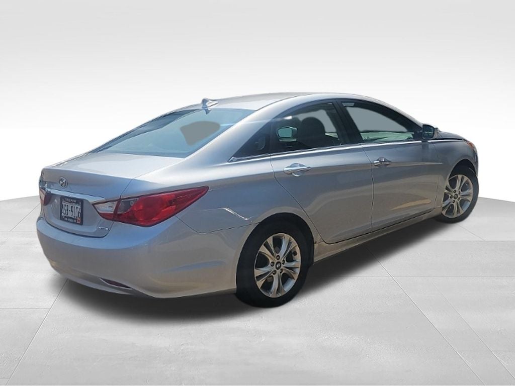 2011 Hyundai SONATA Ltd