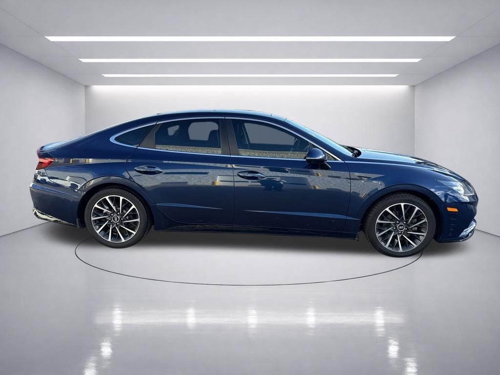 2022 Hyundai SONATA Limited