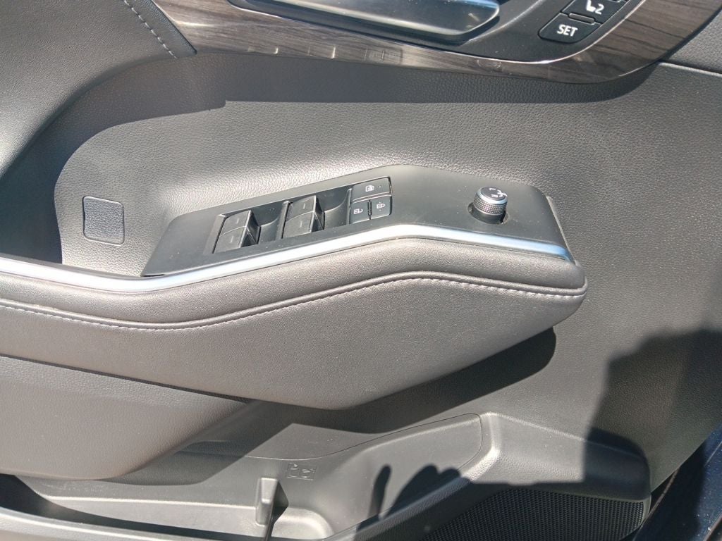2020 Toyota Highlander Hybrid Platinum