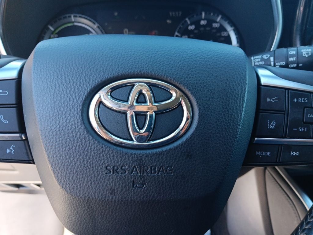 2020 Toyota Highlander Hybrid Platinum