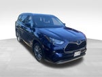2020 Toyota Highlander Hybrid Platinum