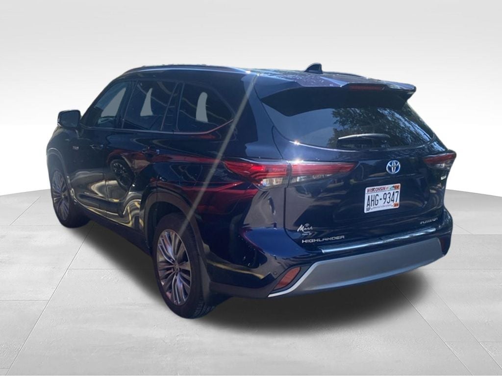 2020 Toyota Highlander Hybrid Platinum