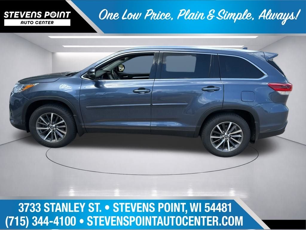 2019 Toyota Highlander SE
