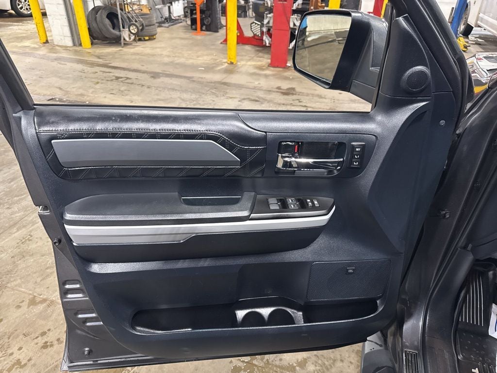 2018 Toyota Tundra Platinum 5.7L V8