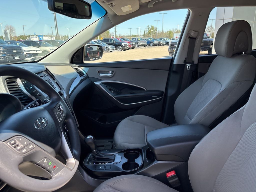 2015 Hyundai SANTA FE SPORT Base