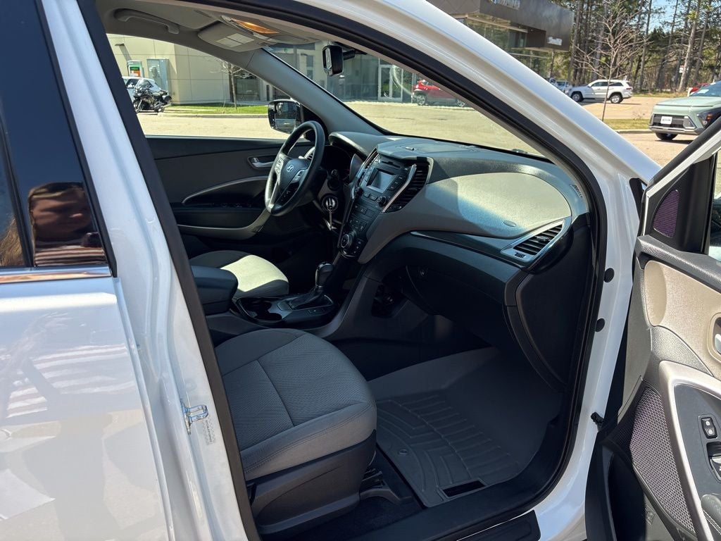 2015 Hyundai SANTA FE SPORT Base