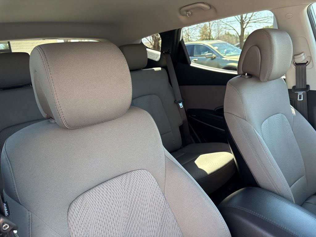 2015 Hyundai SANTA FE SPORT Base