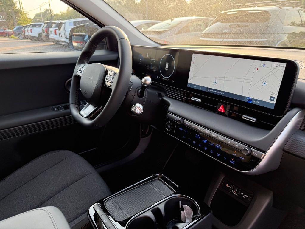 2025 Hyundai IONIQ 5 SE
