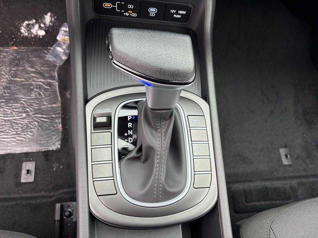 2026 Hyundai KONA SE AWD