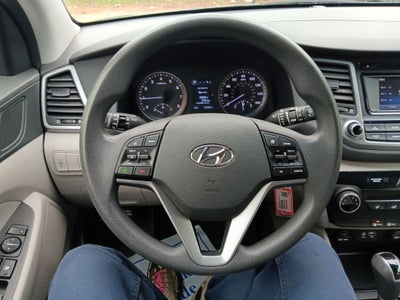 2016 Hyundai TUCSON SE