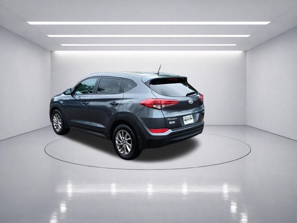 2016 Hyundai TUCSON SE