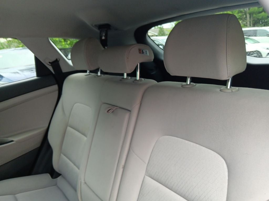 2016 Hyundai TUCSON SE