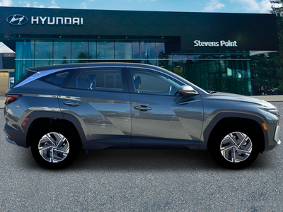 2026 Hyundai TUCSON HYBRID Blue SE
