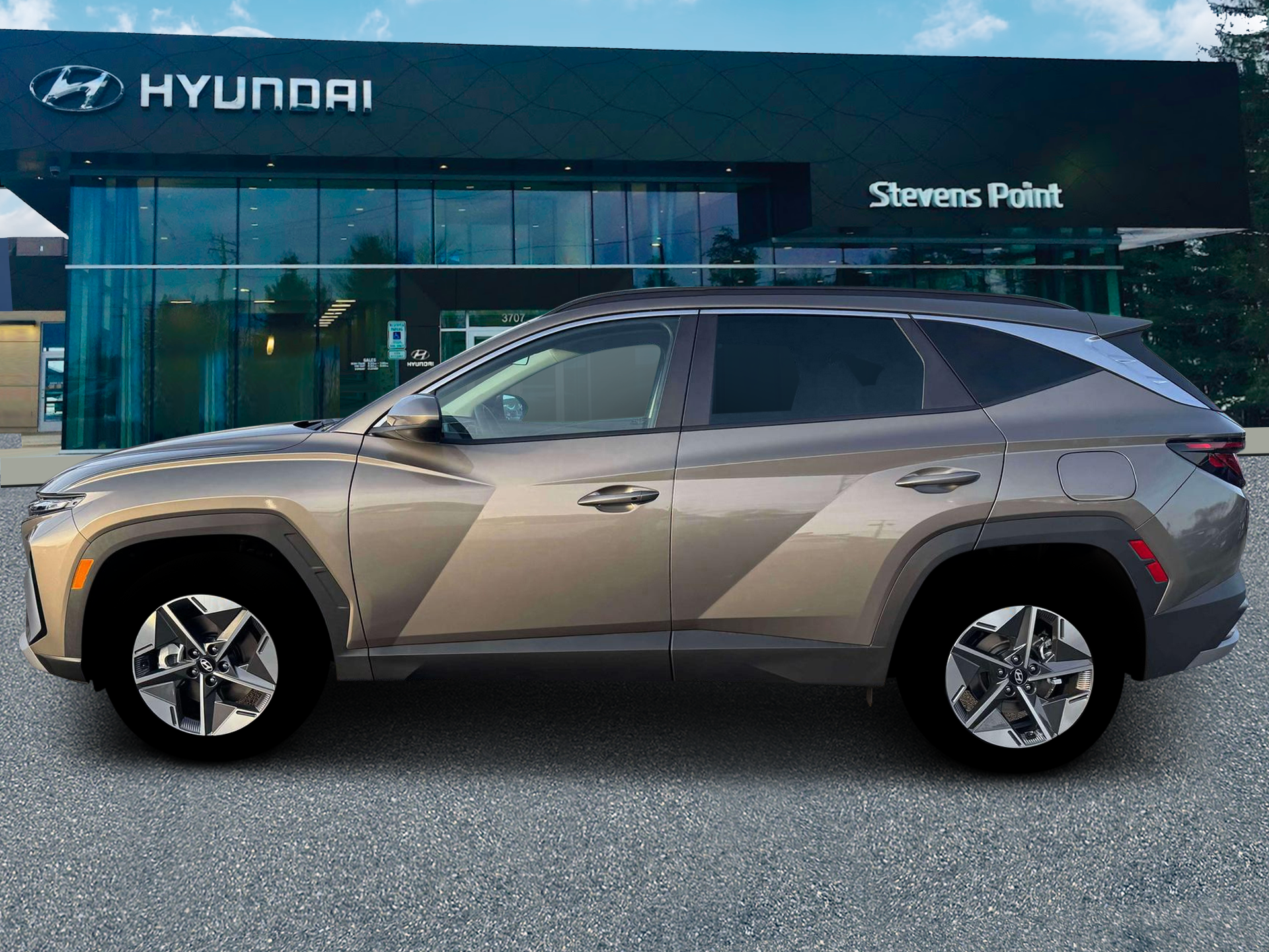 2026 Hyundai TUCSON HYBRID SEL AWD