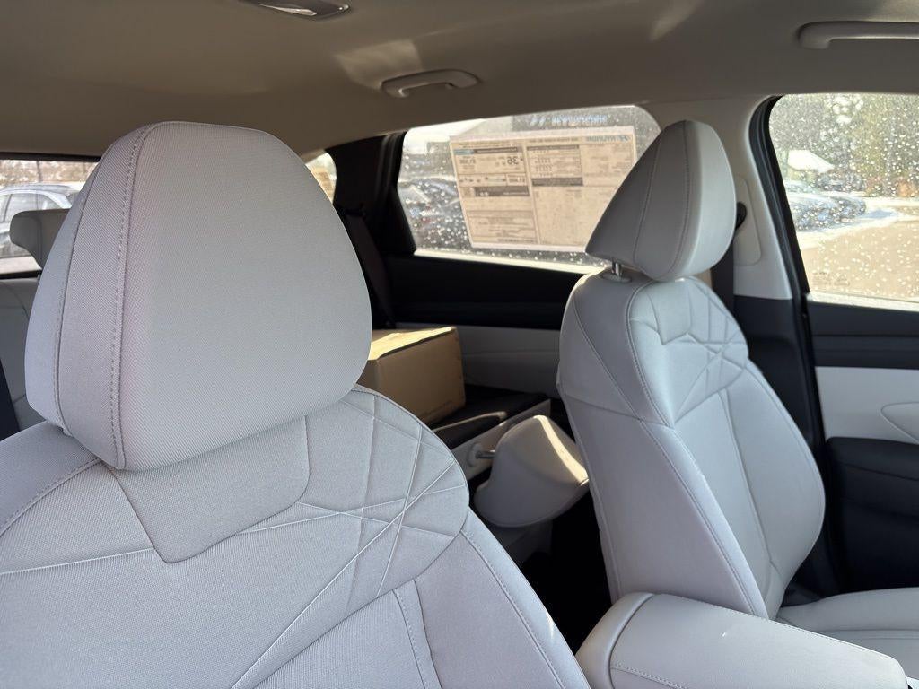 2026 Hyundai TUCSON HYBRID SEL AWD