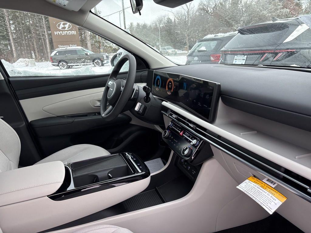 2026 Hyundai TUCSON HYBRID SEL AWD