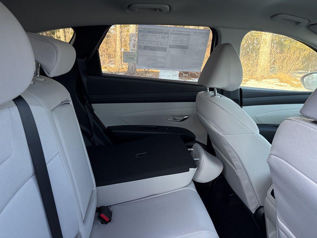 2026 Hyundai TUCSON HYBRID SEL AWD