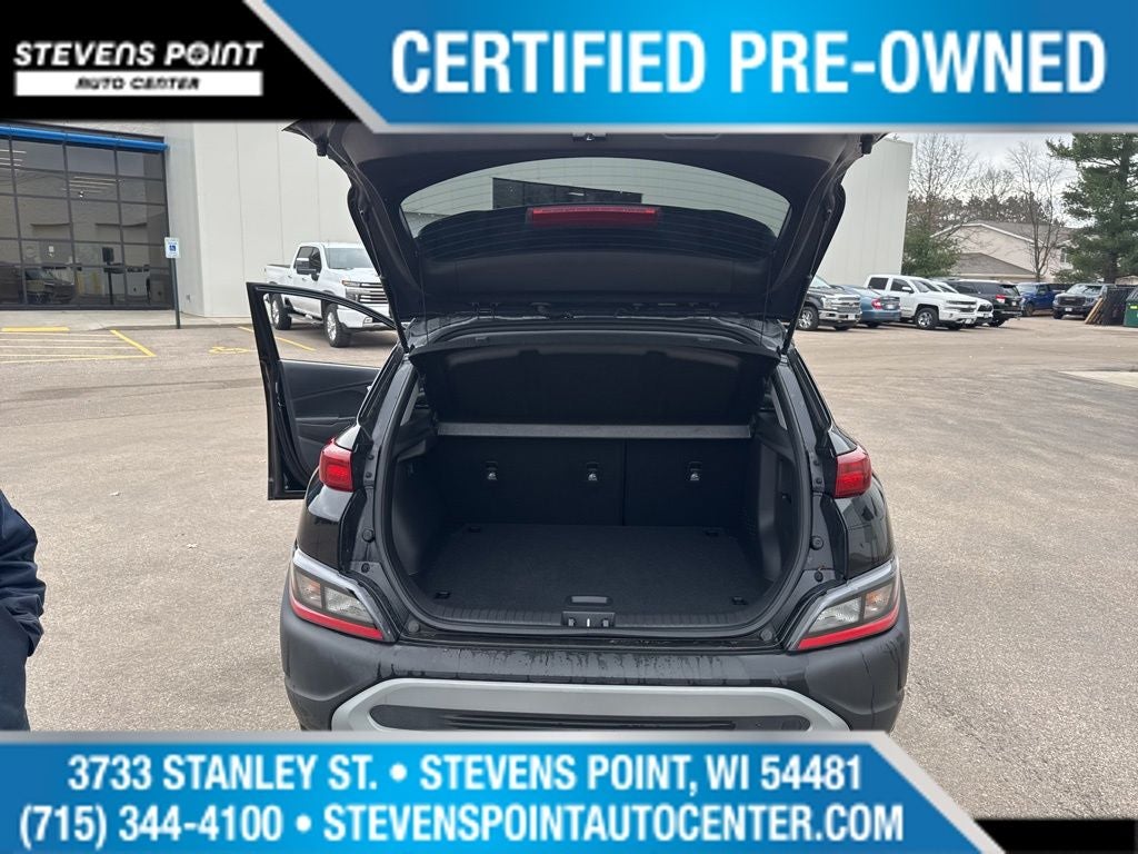 2023 Hyundai KONA SEL