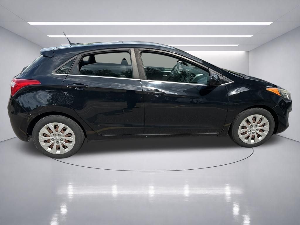 2017 Hyundai ELANTRA GT Base