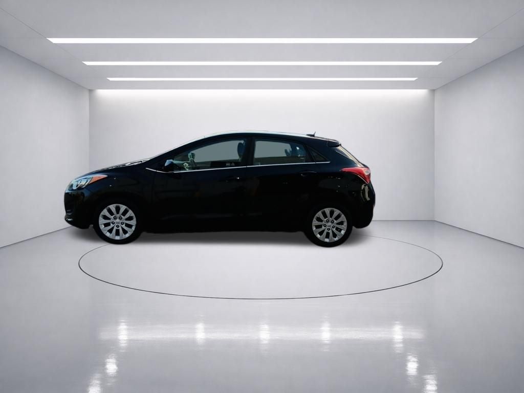 2017 Hyundai ELANTRA GT Base