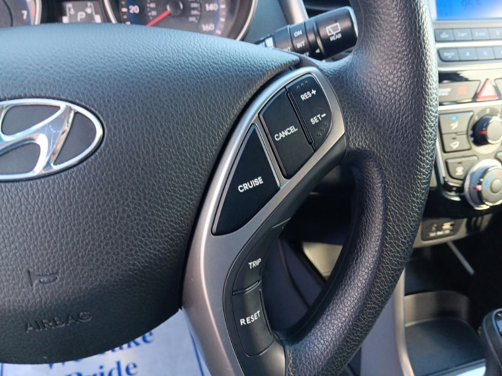 2017 Hyundai ELANTRA GT Base