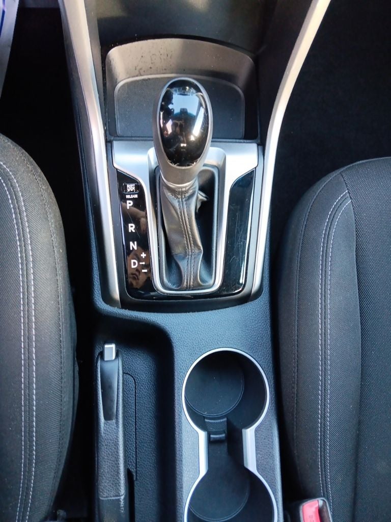 2017 Hyundai ELANTRA GT Base