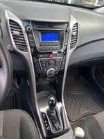 2017 Hyundai ELANTRA GT Base