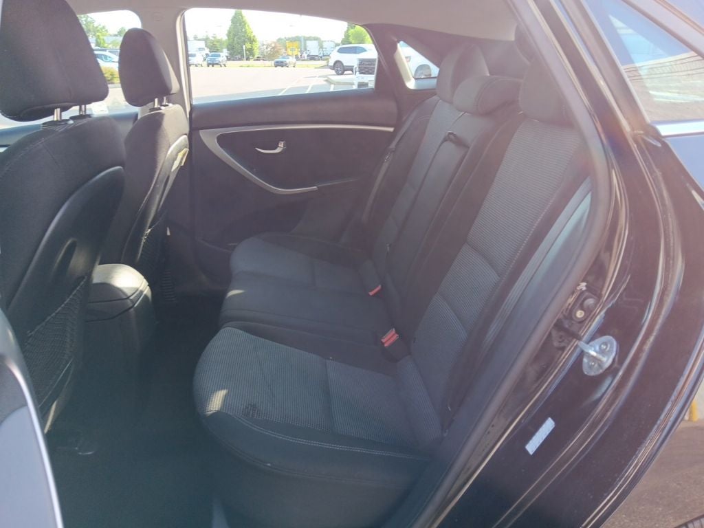 2017 Hyundai ELANTRA GT Base