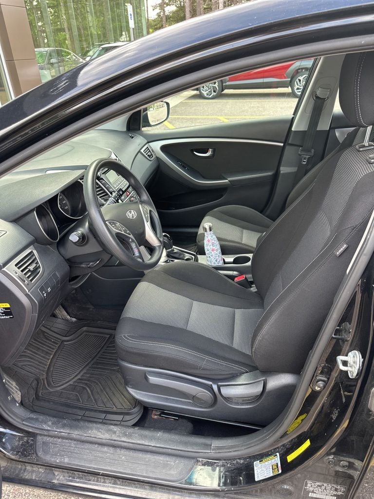 2017 Hyundai ELANTRA GT Base
