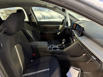 2026 Hyundai SONATA SE