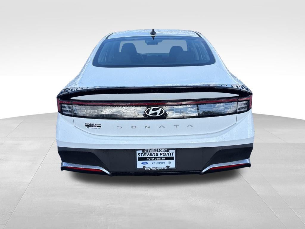 2026 Hyundai SONATA SE