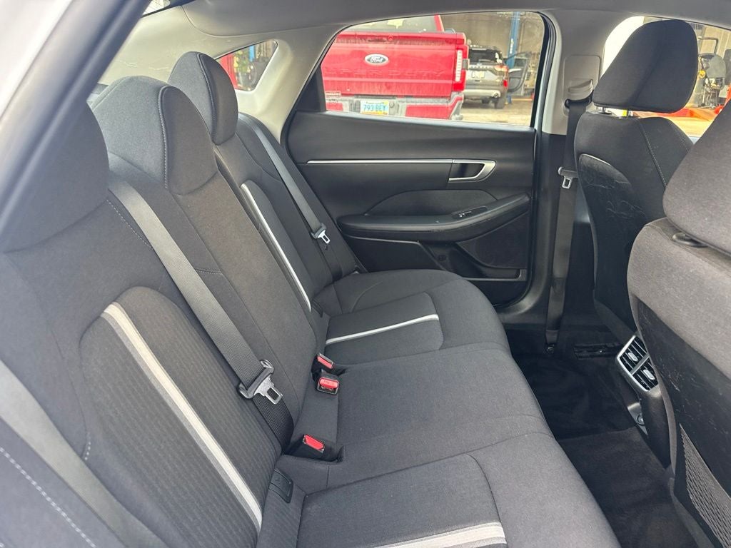 2021 Hyundai SONATA HYBRID SEL